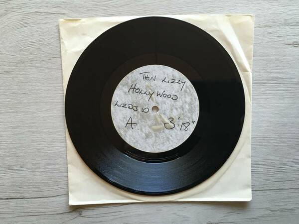 THIN LIZZY HOLLY WOOD UK盤　ACETATE