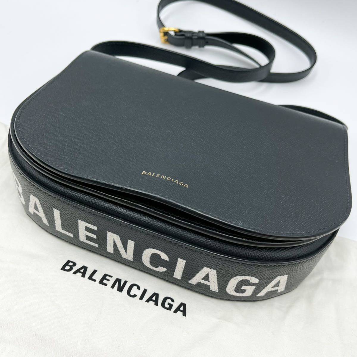 格安saleスタート BALENCIAGA(バレンシアガ) ウィール ボディバッグ