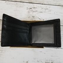 財布[アウトレット 牛革 メンズ 二つ折り財布(ブラック) ZZNICK Leather 1885-1] 箱入り ファスナ収納あり パスケースあり_画像2