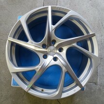 夏タイヤホイールセット新品4本　ボルボV60／S60（2011年式～2018年式)　エアストVS5-Rシルバーポリッシュ＆235/40R18インチ_画像2