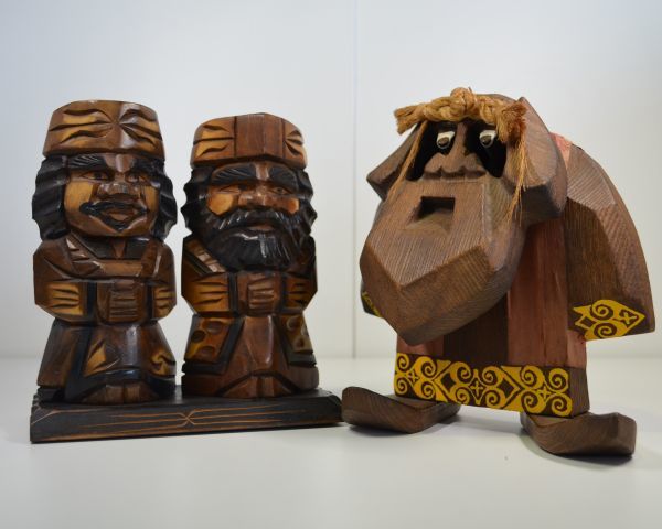 ヤフオク! -「コロポックル人形」の落札相場・落札価格