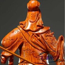 「81SHOP」 極上の木彫 関羽像 精密彫刻　極上品　武財神　三国志 仏師で仕上げ品 高30cm_画像6