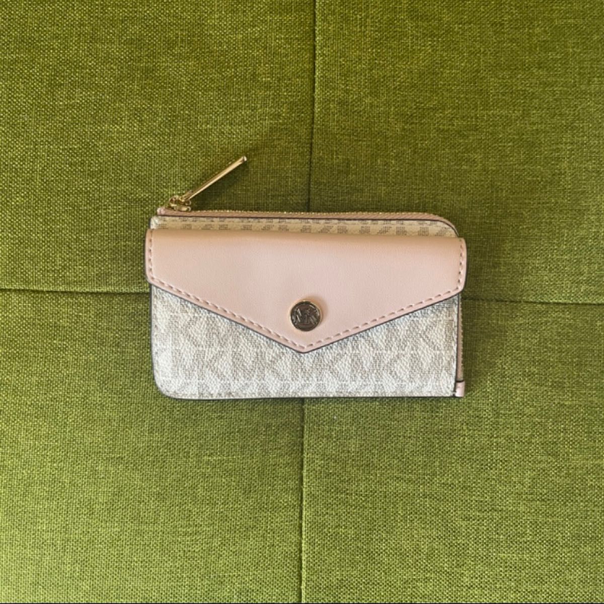 新品 MICHAEL KORS マイケルコース コインケース イエロー|PayPayフリマ