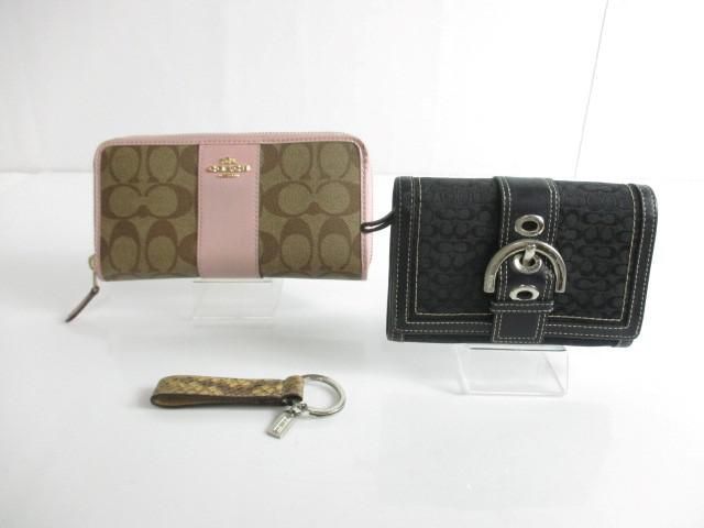 ヤフオク! -「コーチ二つ折り財布」の落札相場・落札価格
