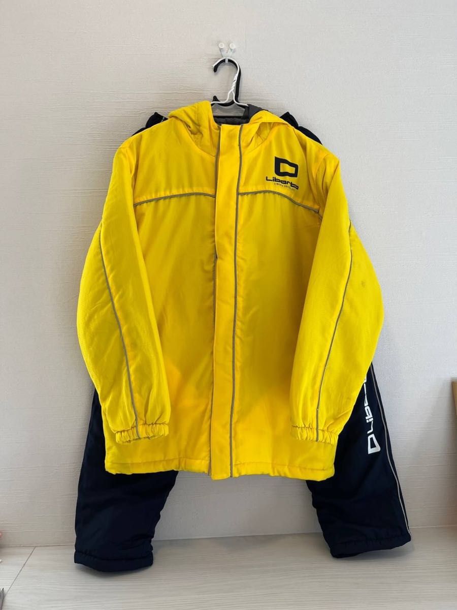 アシックス ウインドブレイカー 上下セット 160 - 通販 - guianegro.com.br