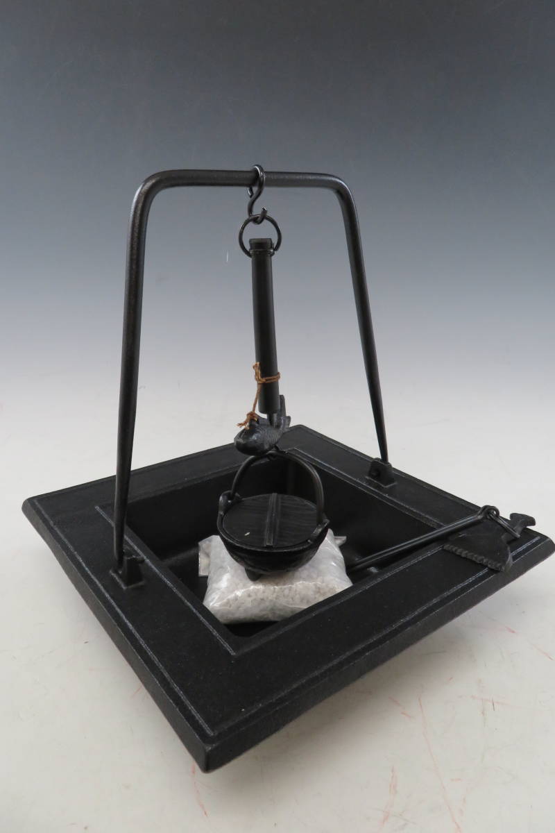 ヤフオク! -自在鉤 (自在鉤 自在鍵)(金属工芸)の中古品・新品・未使用 ...