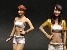 HASEGAWA 1/24 コンパニオン ガールズ フィギュア ２体セット　塗装済み完成品 カーモデル　レースクイーン　モーターショー_画像10