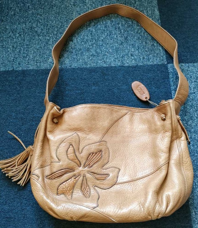 ヤフオク! -イビザ ibiza バッグ(皮革製)の中古品・新品・未使用品一覧