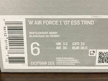 22年製 NIKE WMNS AIR FORCE 1 ESS TRND ナイキ ウィメンズ エアフォース SWOOSH【DQ7569-101】ホワイト ピンク デザート ベリー 23.0cm_画像7