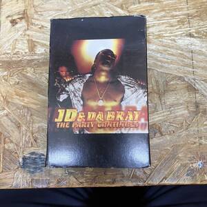 ヘ HIPHOP,R&B JD FEAT DA BRAT - THE PARTY CONTINUES シングル TAPE 中古品