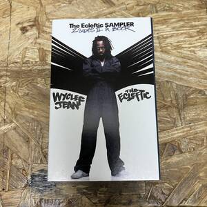 ニ HIPHOP,R&B WYCLEF JEAN - THE ECLEFTIC SAMPLER 2 SIDES II A BOOK シングル TAPE 中古品