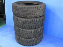 【即決有】 バリ溝 4本 スタッドレス ヨコハマ ice GUARD iG30 215/60R16 95Q タイヤ (g078754)_画像1