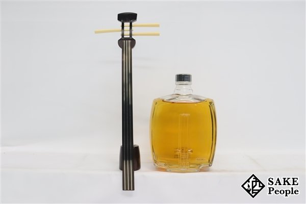 サントリーピュアモルトウイスキー 古樽仕上 三味線型 600ml ボトルのみ-
