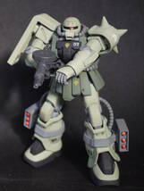 HGUC 1/144 MS-06F2 ザクⅡ FZ型 (ジオン軍仕様) 塗装済 完成品 【定形外発送可】HG_画像6