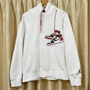 エアジョーダンAJ1 NIKE ナイキパーカー プルオーバー L ホワイトBLACK TOE つま黒 刺繍 裏起毛