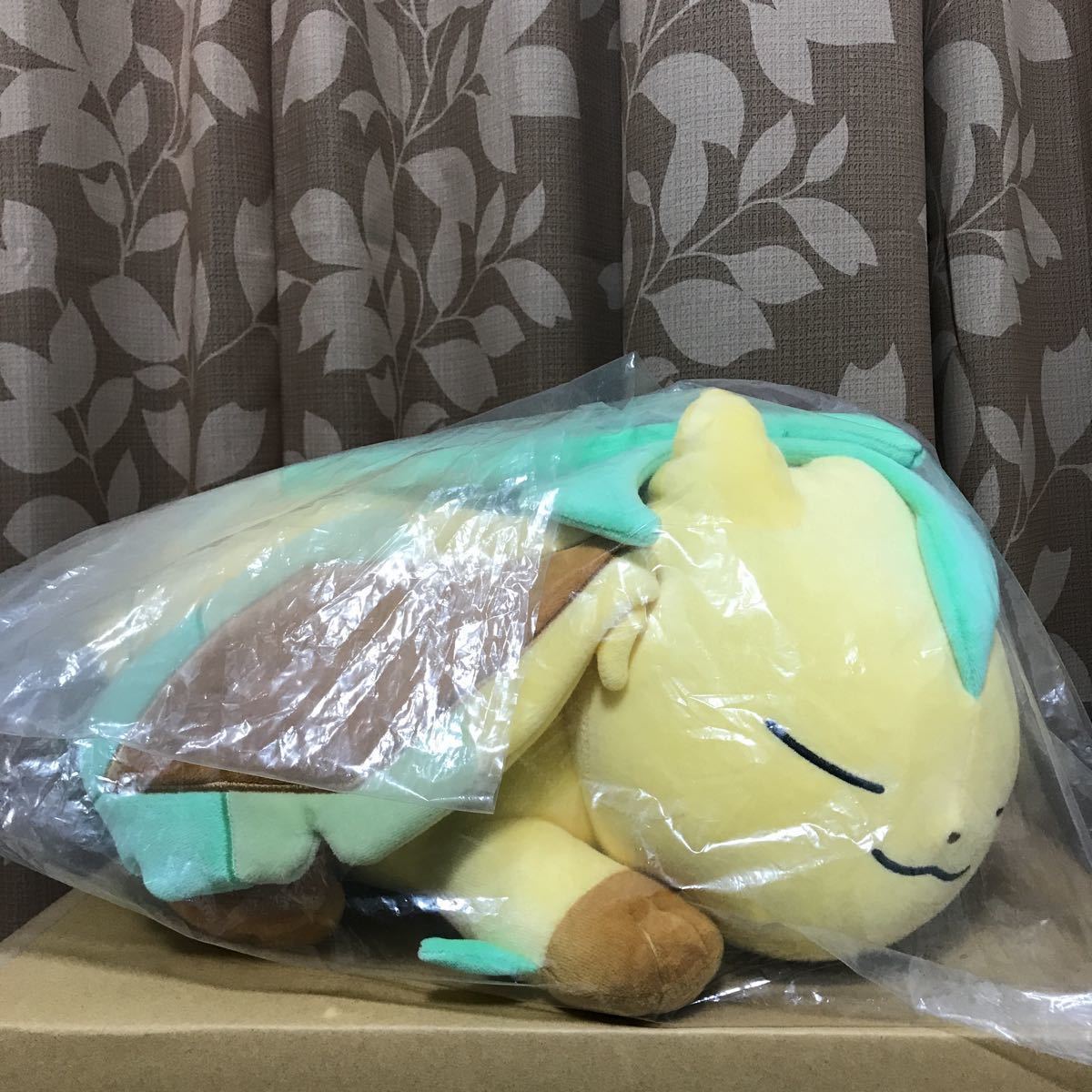 ☆新品 ポケモンセンター ぬいぐるみ すやすやリーフィア&すやすや