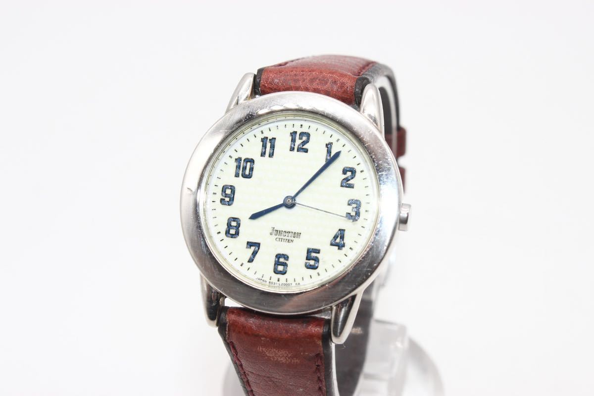 お気にいる】 極美品CITIZEN シチズンXC F500 シルバー クォーツ時計
