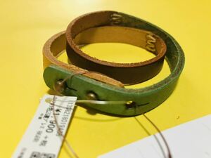  unused no-tiam3 color 2 ream bracele Brown ( yellow * green ) regular price 2090 jpy cow leather NAUGHTIAM