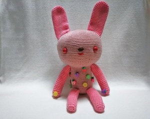 Art hand Auction *room 183*あみぐるみ*ピンクのフルーツうさぎさん*ハンドメイド*手作り*赤目*いちご*りんご*キウイ*レモン*ぶどう*, おもちゃ, ゲーム, ぬいぐるみ, あみぐるみ