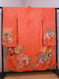 Art hand Auction Hacha de plata Seda pura, kimono antiguo Yuzen de manga larga, color caqui, yuzen pintado a mano, kimono antiguo, kimono de manga larga, kimono de mujer, kimono, antiguo, otros