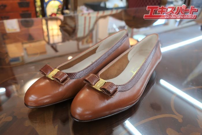 ヤフオク! -「フェラガモ パンプス 6 未使用」の落札相場・落札価格