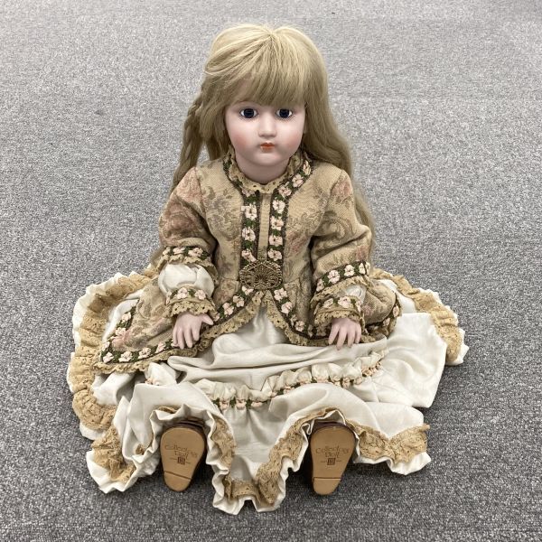ヤフオク! -アンティークドール ビスクドールの中古品・新品・未使用品一覧