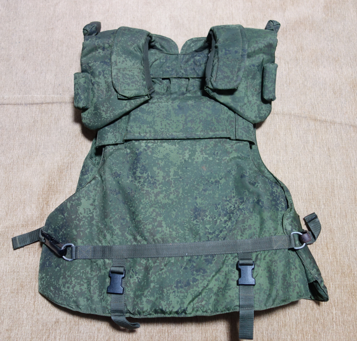 ロシア軍 Bagariy バガーリー ボディーアーマー 新品未使用 海外お