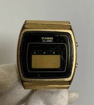 部品取り用/CASIO CASIOTRON 59CGS-33カシオカシオトロン/現在動作不動/ウォッチ/WATCH/ベルト純正ではないCITIZEN/塗装削れ等経年ジャンク_画像7