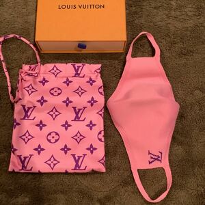 LOUIS VUITTON マイユナイロンピンクマスク　新品未使用品