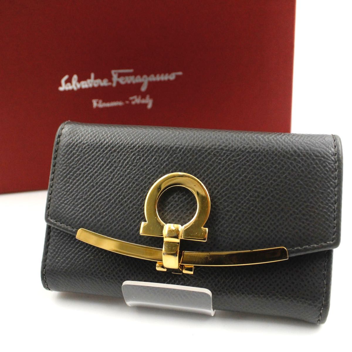 極美品】Ferragamo キーケース ガンチーニクロージャー 6連 ブラック
