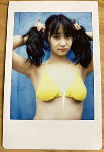 永尾まりや チェキ 1 AKB48 水着 ビキニ タレント グラビア グラドル 写真 プレイボーイ 特典