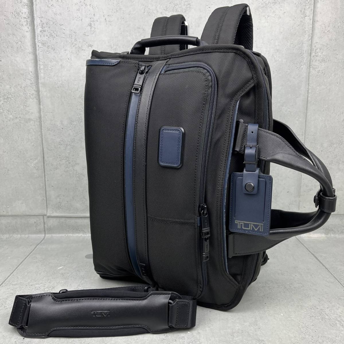 ヤフオク! -「tumi スリーウェイ」の落札相場・落札価格