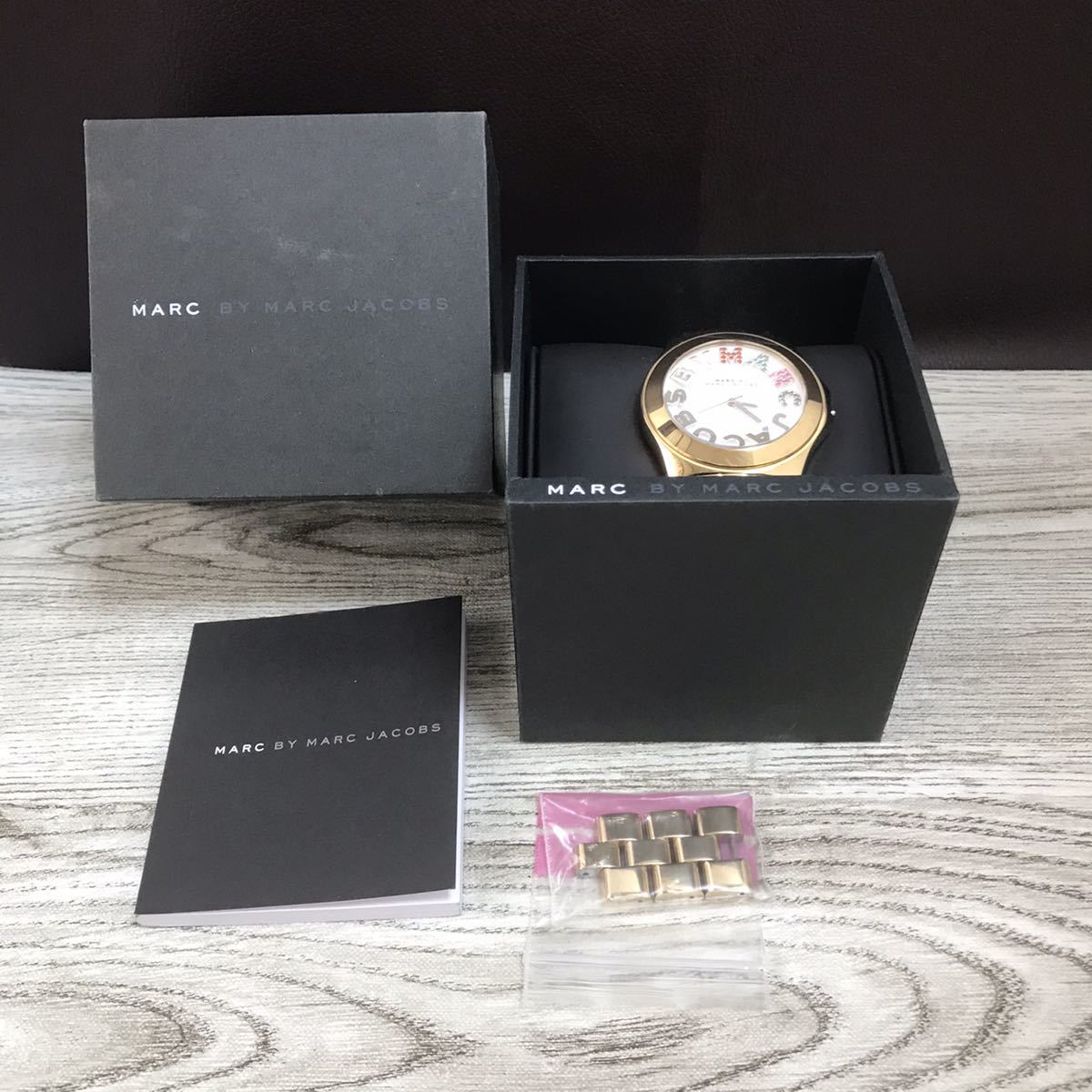 ヤフオク! -marc by marc jacobs 時計の中古品・新品・未使用品一覧