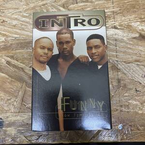 ト HIPHOP,R&B INTRO - FUNNY HOW TIME FLIES INST,シングル!! TAPE 中古品