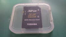 １円～売切 東芝製　TOSHIBA製　中古 1枚 ケース付 SDカード 32GB 　クイックフォーマット済_画像3