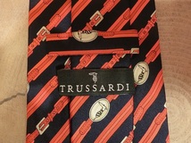 美品 紳士用 TRUSSARDI トラサルディ ネクタイ SILK100% シルク100% ブランドネクタイ_画像2