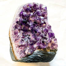 【天然石●紫水晶(アメジスト) 原石 563g／長期保管品】_画像2