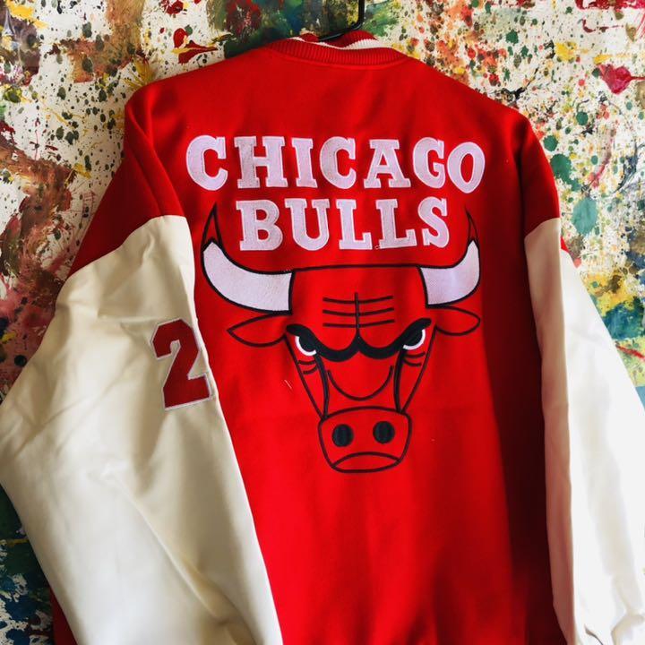 ヤフオク! -「nba ブルズ スタジャン」の落札相場・落札価格