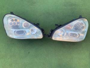  Nissan PGF50 original President head light right left set (MA9)