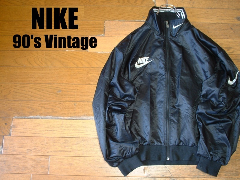 NIKE ナイロンジャケットの値段と価格推移は?|4,514件の売買情報を ...