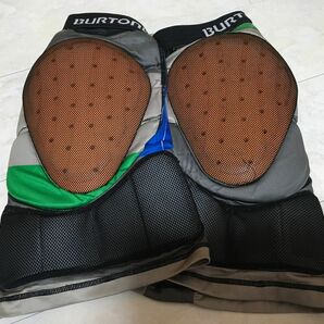 Burtonプロテクター