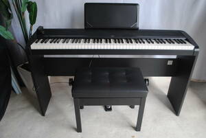 に840.KORG B1 DIGITAL Piano 電子ピアノ 88鍵盤 18年製 ブラック 譜面台付 専用スタンド付き◇椅子付き 高さ調節可能