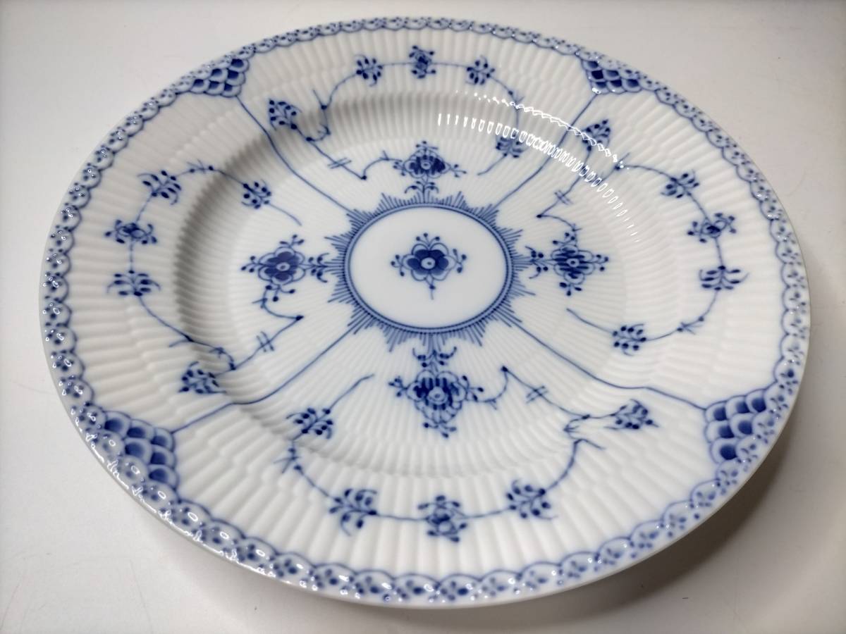 ヤフオク! - ロイヤルコペンハーゲン(ブランド別 食器)の中古品・新品 ヤフオク! - ロイヤルコペンハーゲン(ブランド別 食器)の中古品・新品