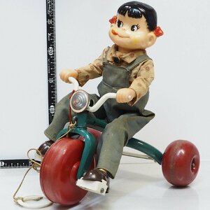 不二家のペコちゃん似の人形【引き車 三輪車】フィギュア■詳細不明【中古】送料込