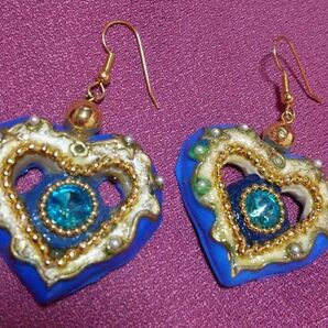 ピアス フック ハート型。