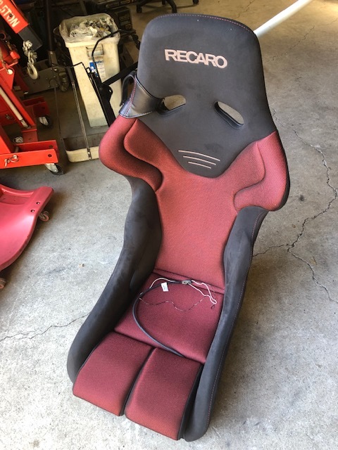 RECARO RS-G GK RD/BK 美品 手渡し希望 期間限定で送料込み(沖縄・離島