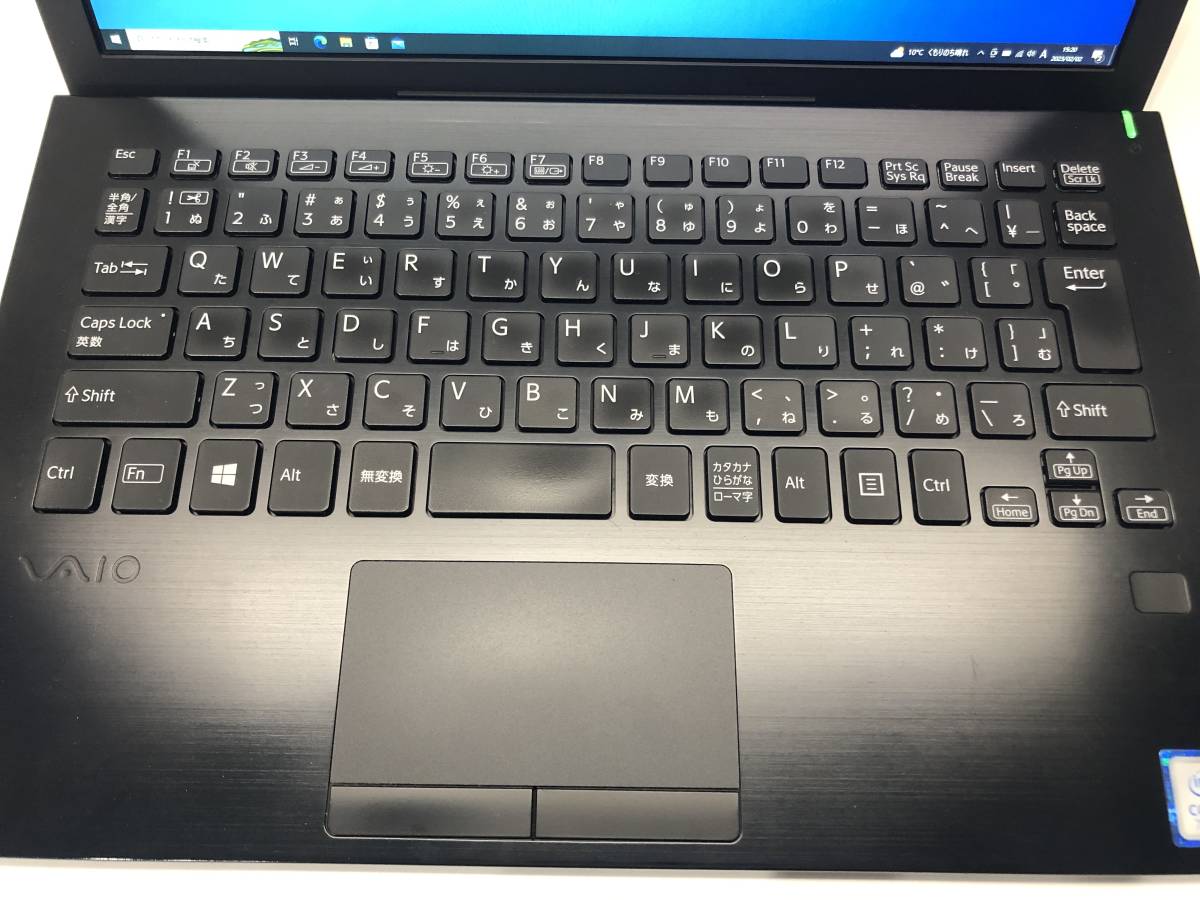 VAIO Pro VJPF11 Core i5 7200U 8GメモリSSD128GB 超薄軽量VJPF11C12N