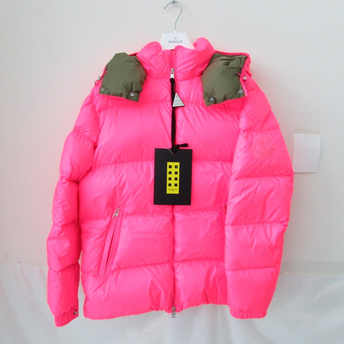 ヤフオク! -「(moncler モンクレール)ピンク(ダウン ベスト コート)-検