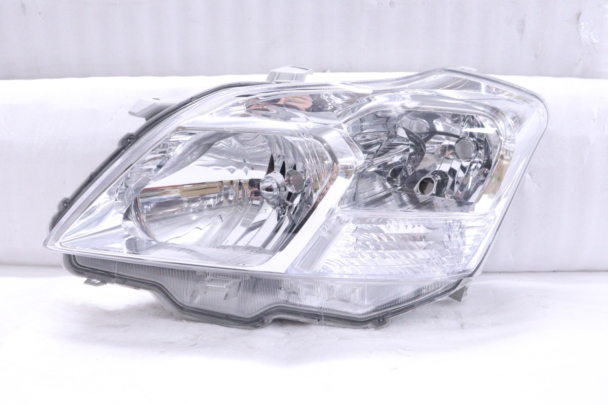 あなたにおすすめの商品 アリオン/プレミオ社外 ハロゲン ZKT260