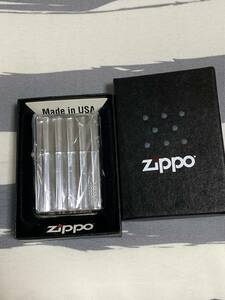 2011年　ＬＡＲＫラーク　鏡面　ZIPPO　未使用　